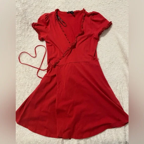 Forever 21 red wrap dress deals